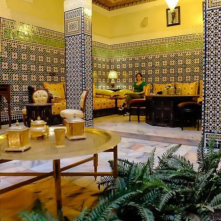 Dar Al Madina Al Kadima Hotel Fez Exterior foto