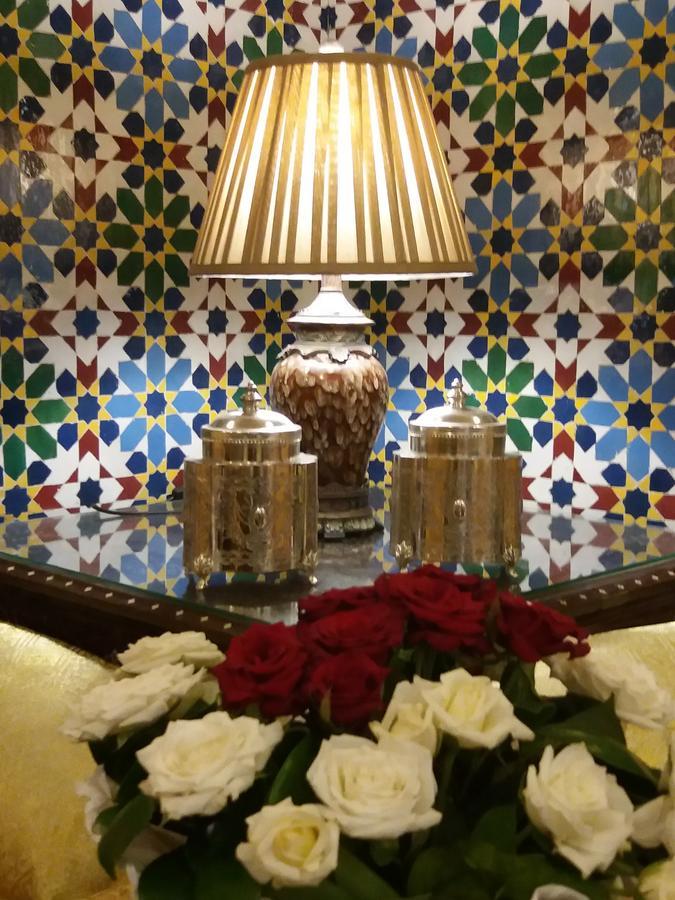 Dar Al Madina Al Kadima Hotel Fez Exterior foto