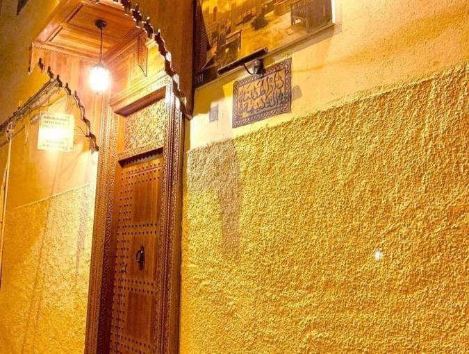 Dar Al Madina Al Kadima Hotel Fez Exterior foto